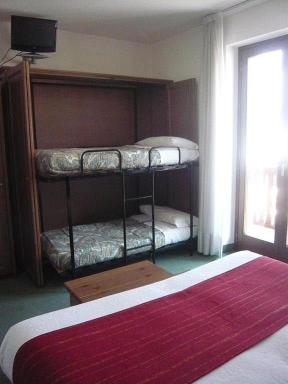 Cadria Nature & Bike Hotel Lenzumo di Concei Habitación foto