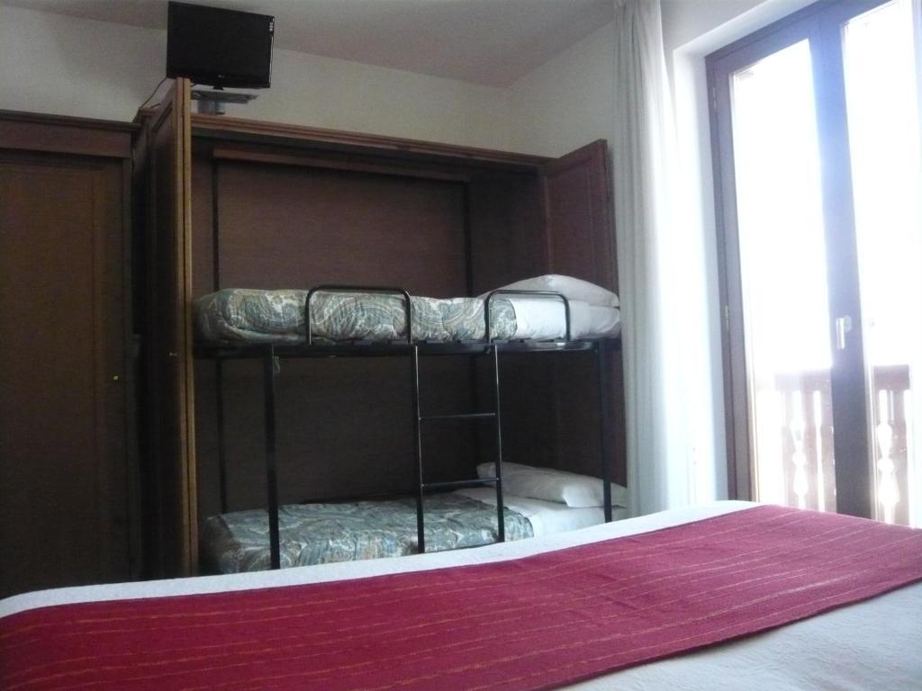Cadria Nature & Bike Hotel Lenzumo di Concei Habitación foto